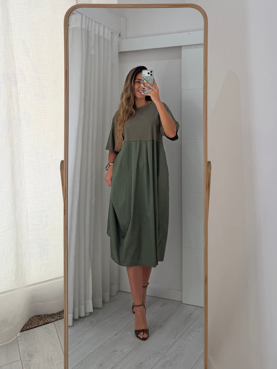 Vestido verde com bolsos