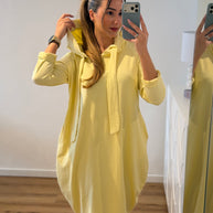 Vestido com bolsos - amarelo