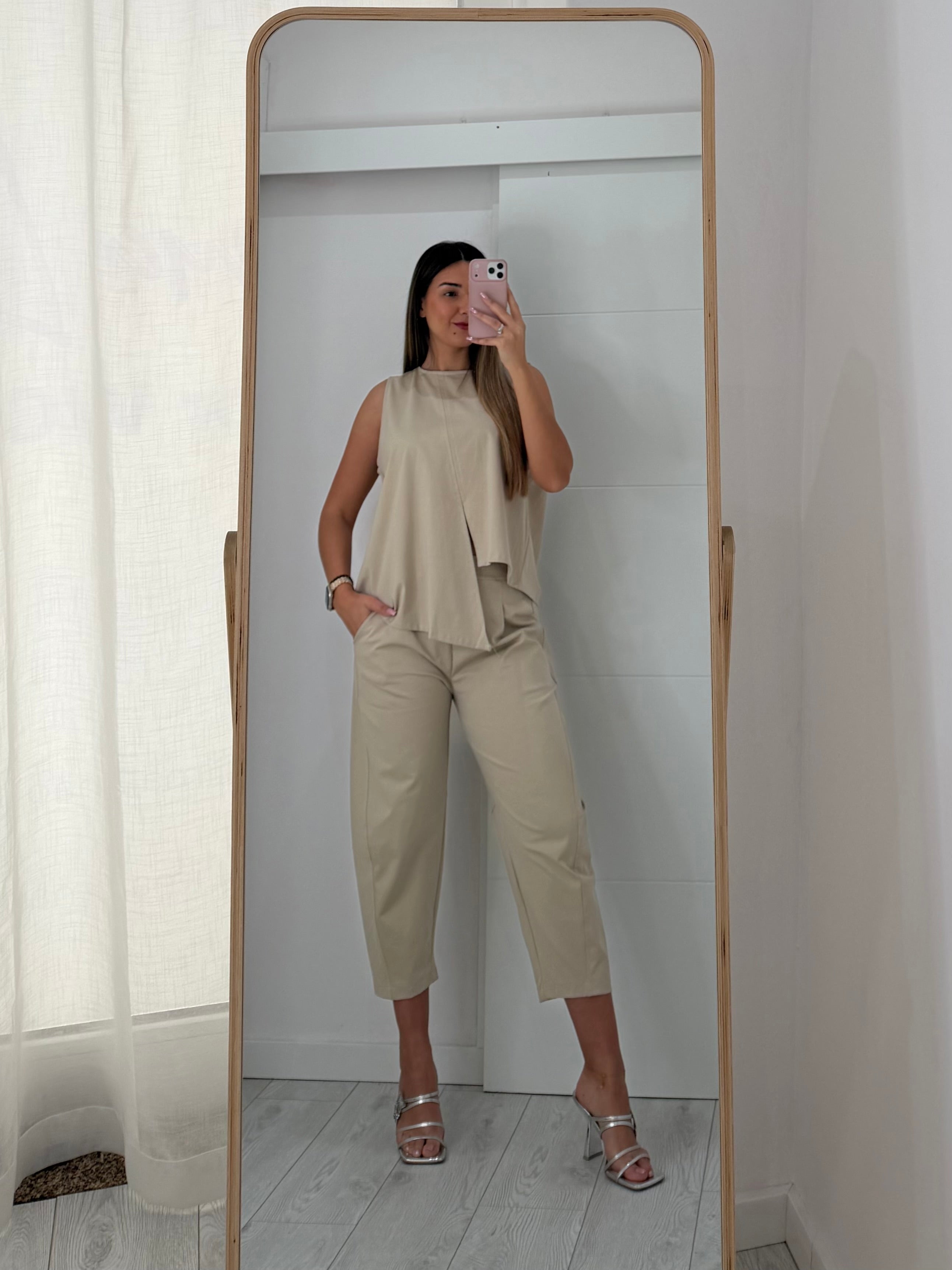 Conjunto Assimétrico bege
