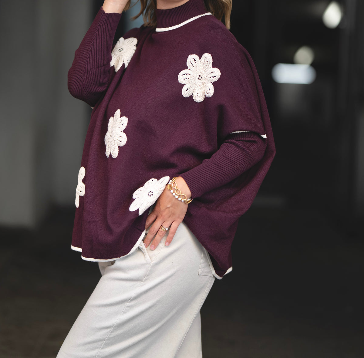 Camisola flores bordadas bordeaux