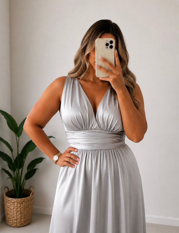 Vestido fluido prata