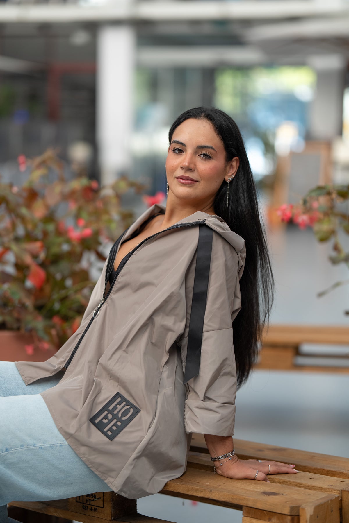 Parka Curta cor tabaco