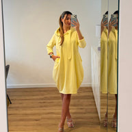 Vestido com bolsos - amarelo