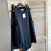 Conjunto com calção azul marinho
