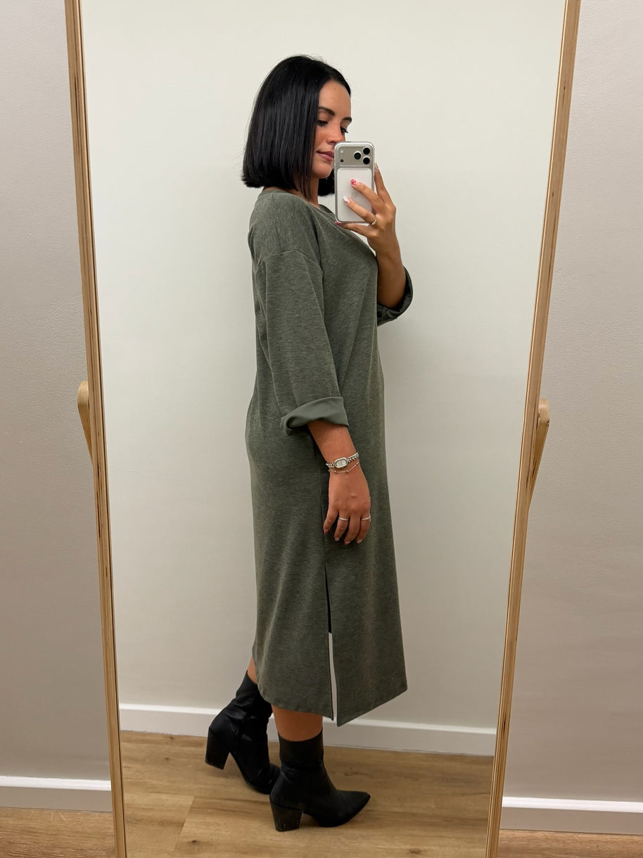 Vestido basic | com bolsos