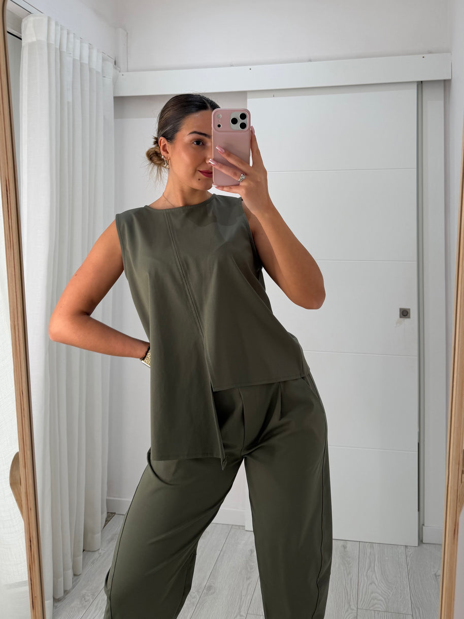 Conjunto assimétrico verde kaki
