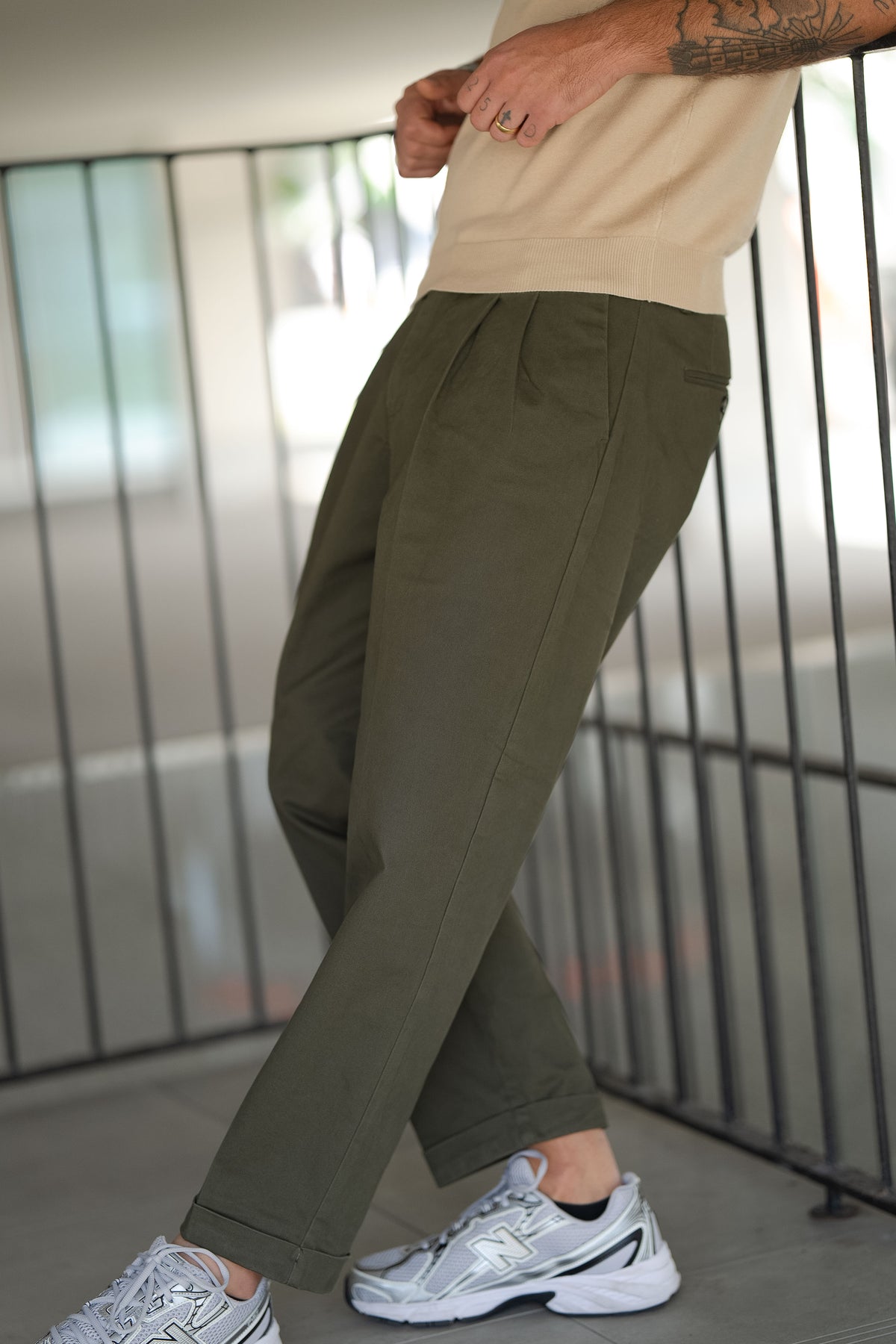 Homem | Calça verde sarja