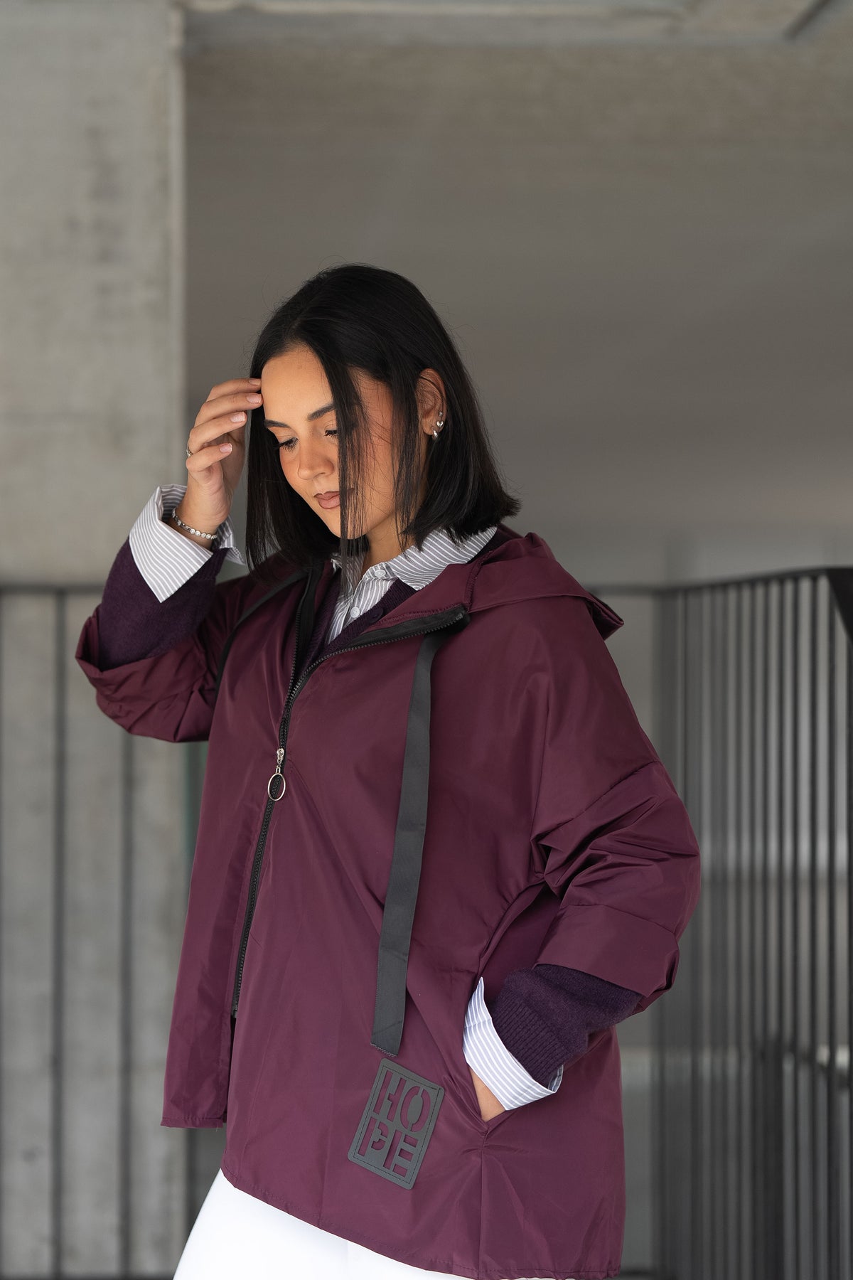 Parka Curta Bordeaux