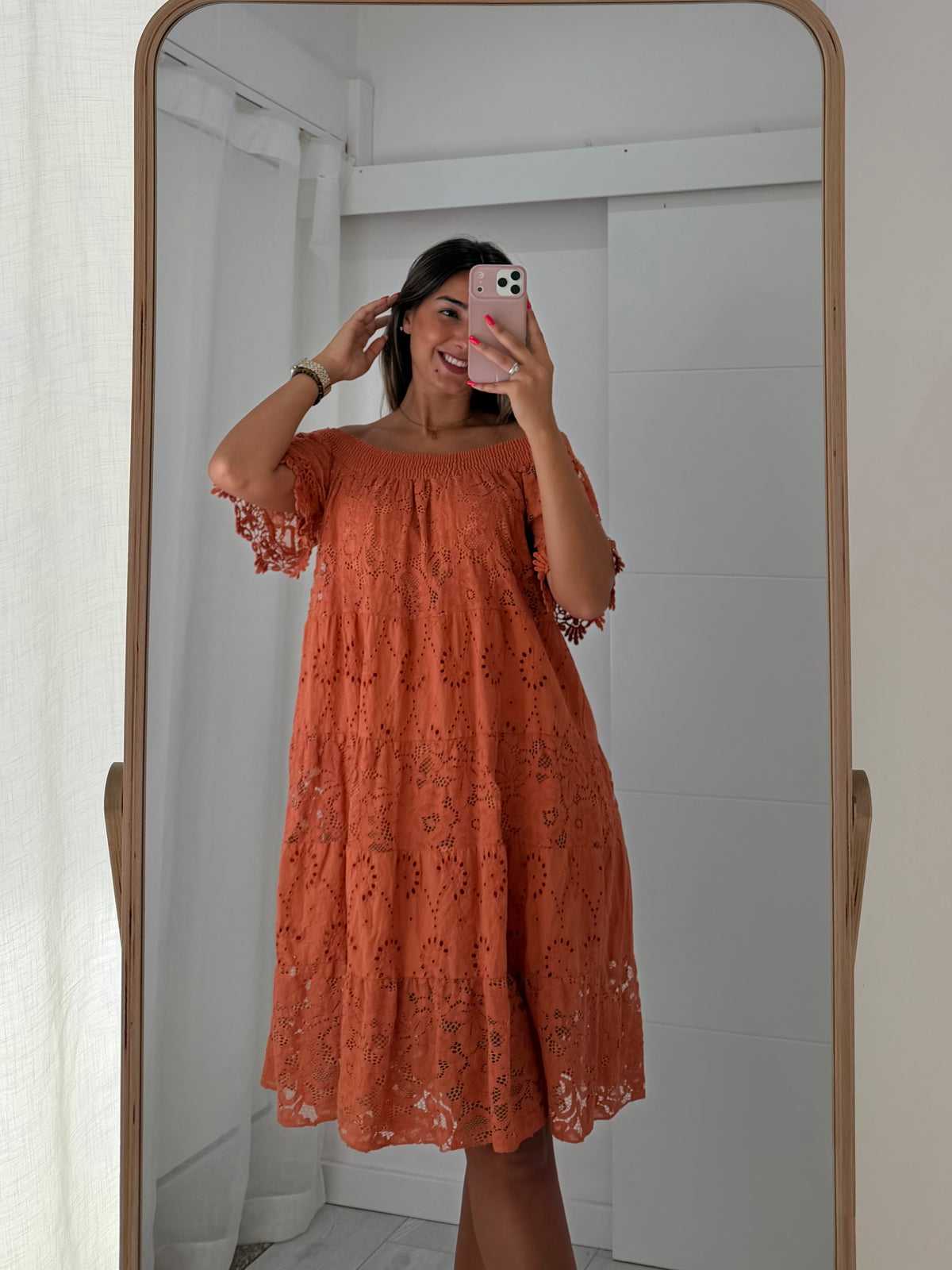 Vestido bordado - fluido com forro