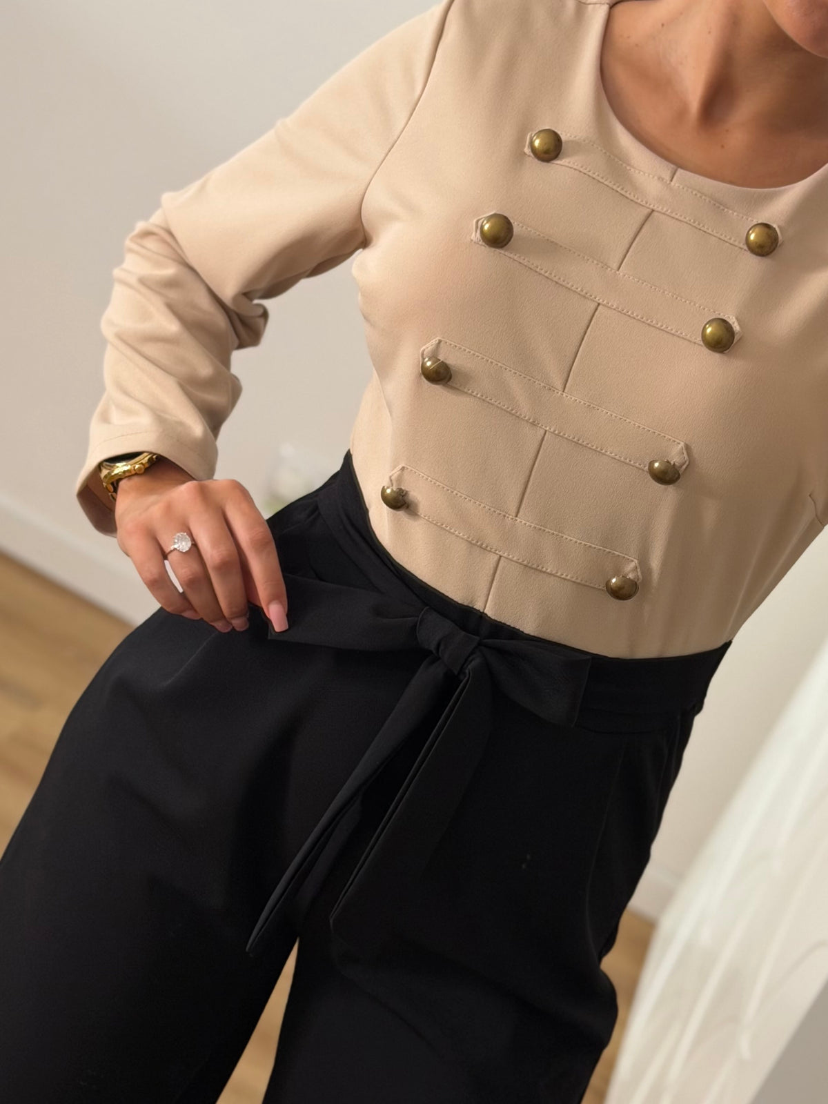 Macacão estilo marinheiro - bege com preto