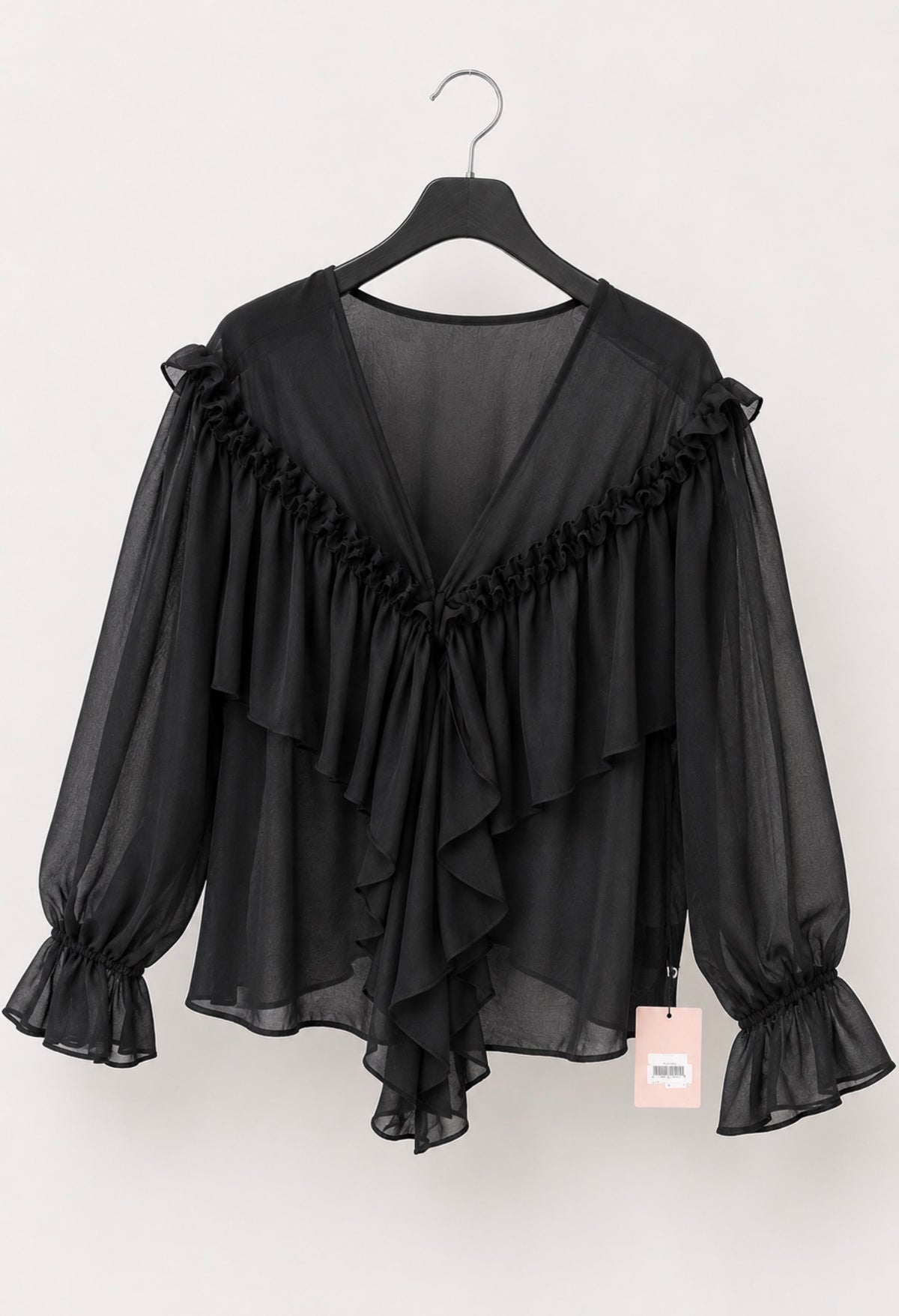 Blusa preta folhos