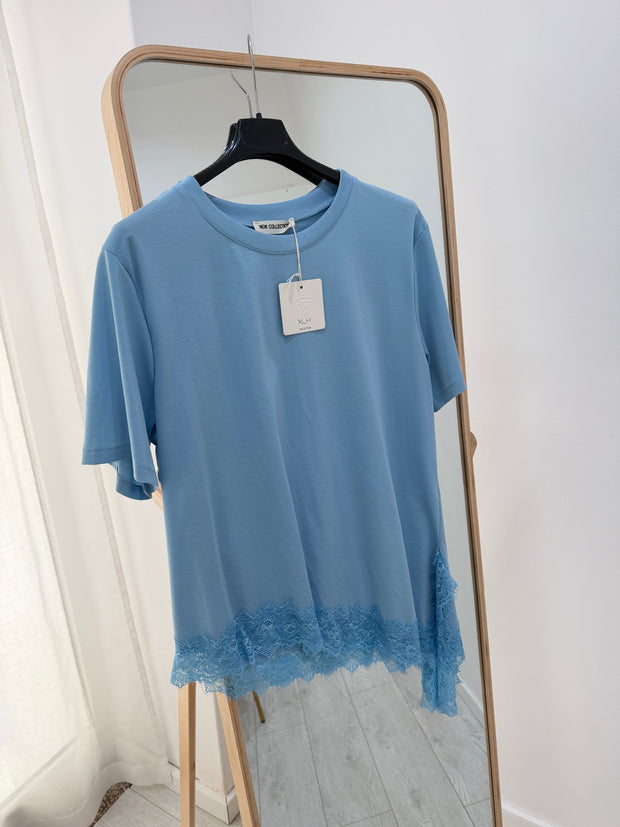 Blusa assimetrica com renda - azul