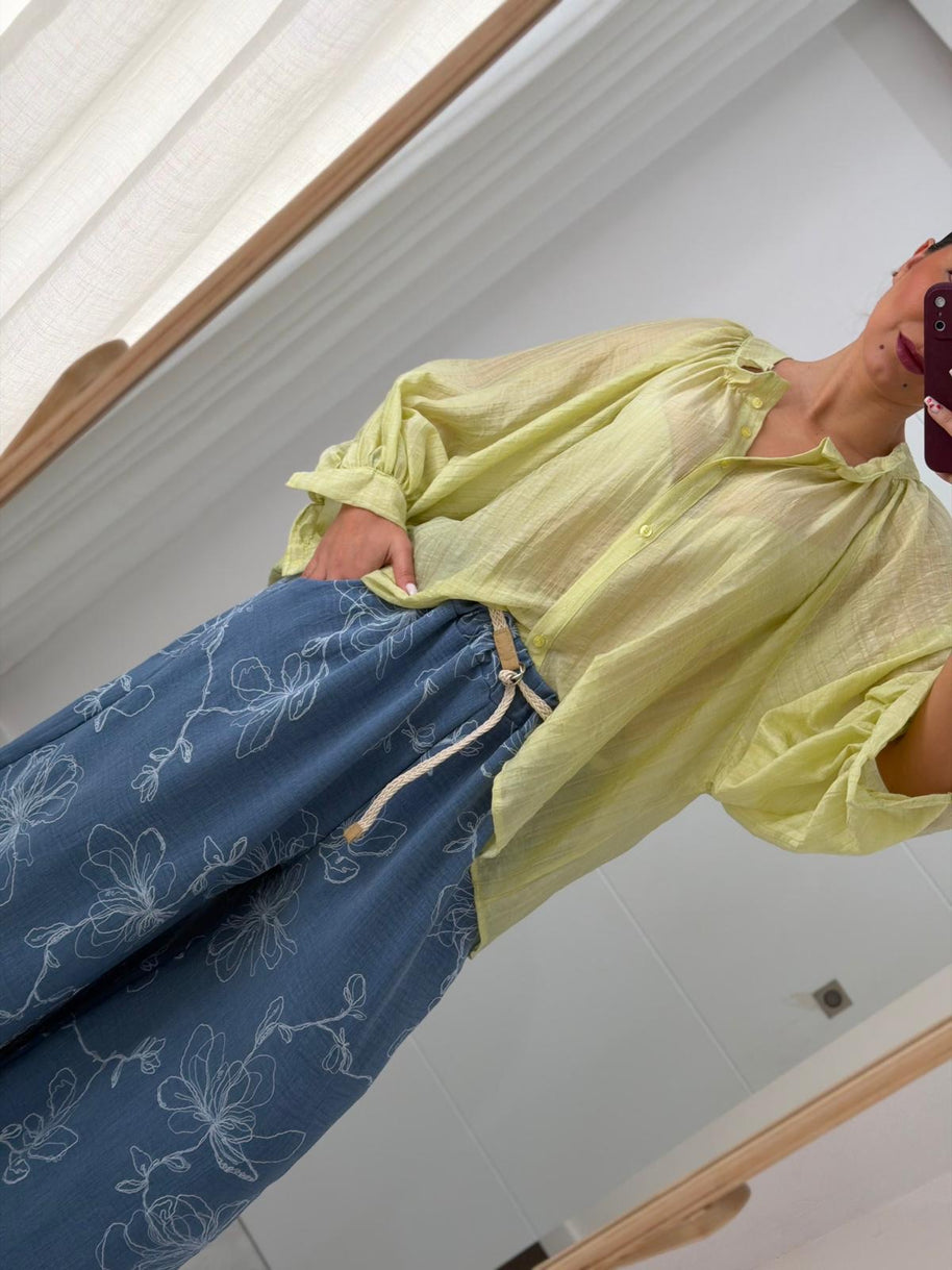 Blusa fluida verde limão