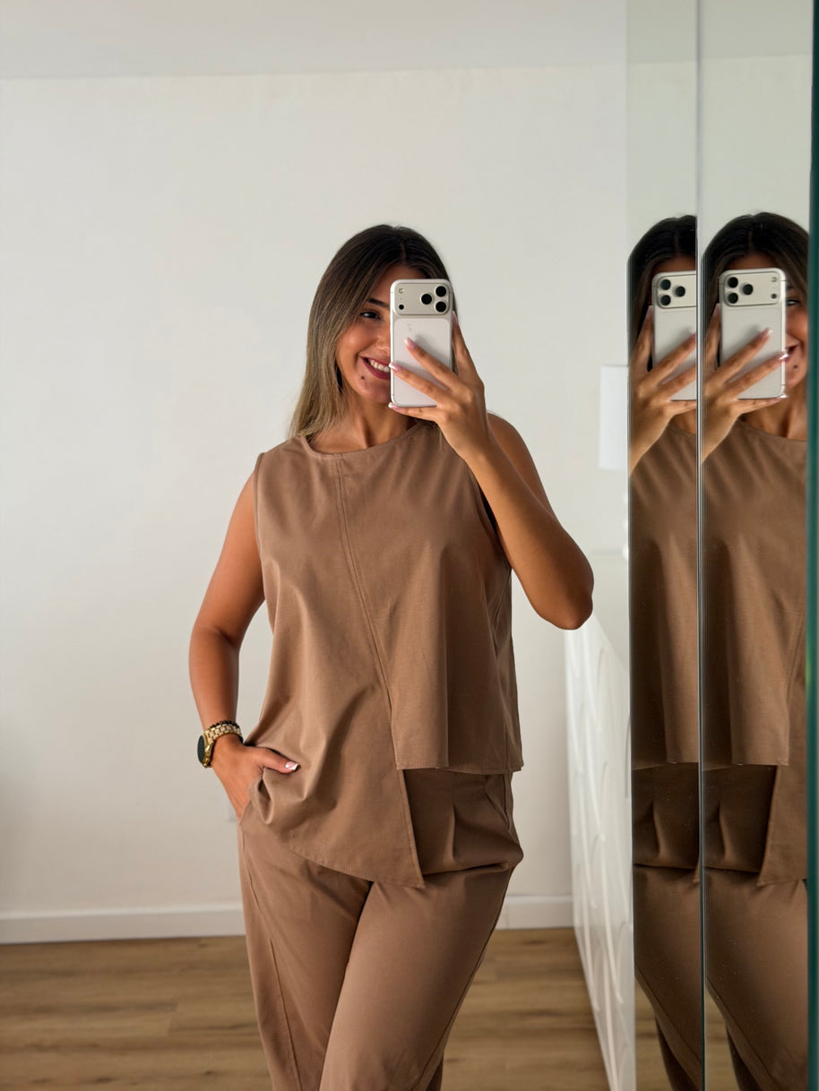 Conjunto Assimétrico Camel