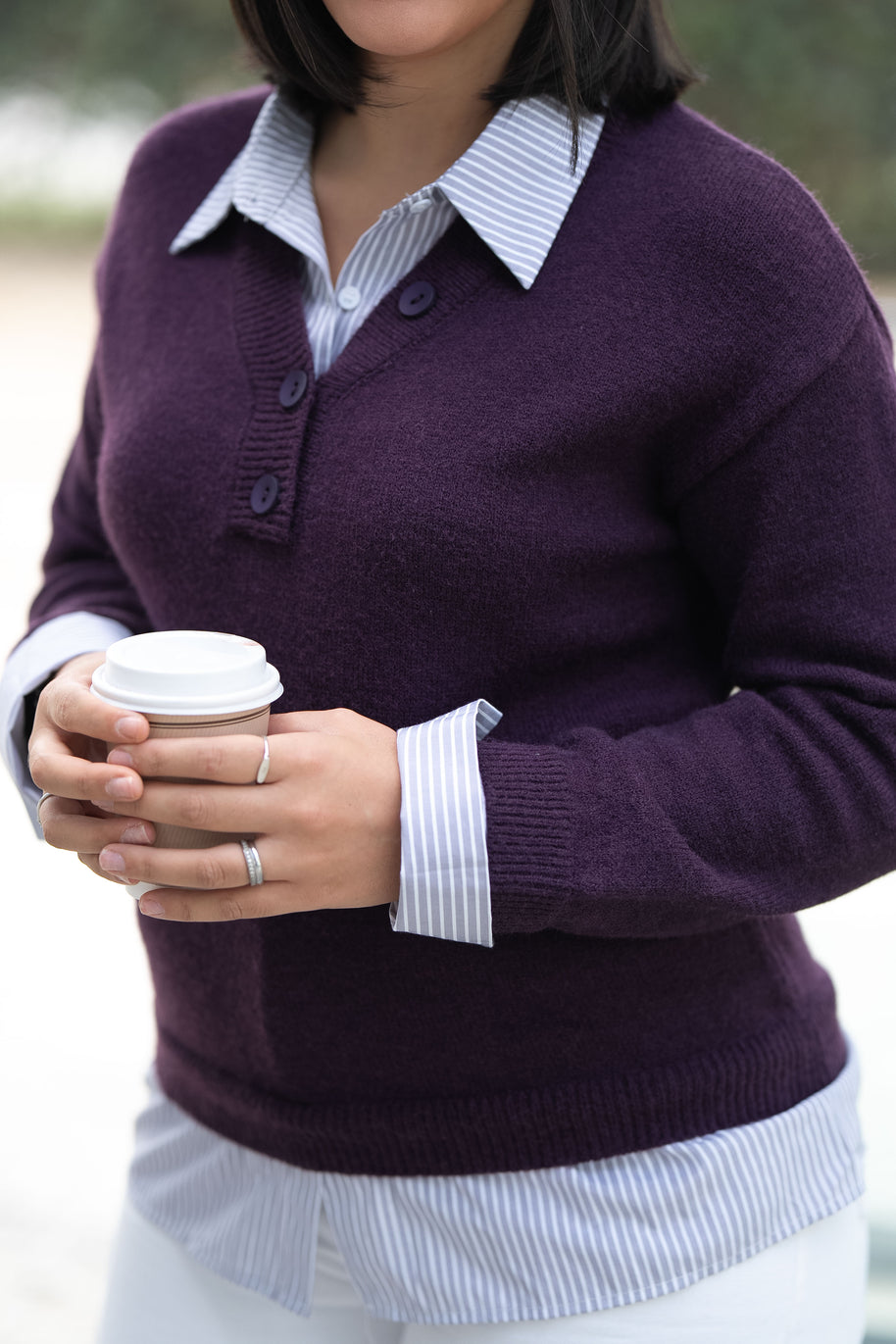 Camisola bordeaux com camisa inclusa