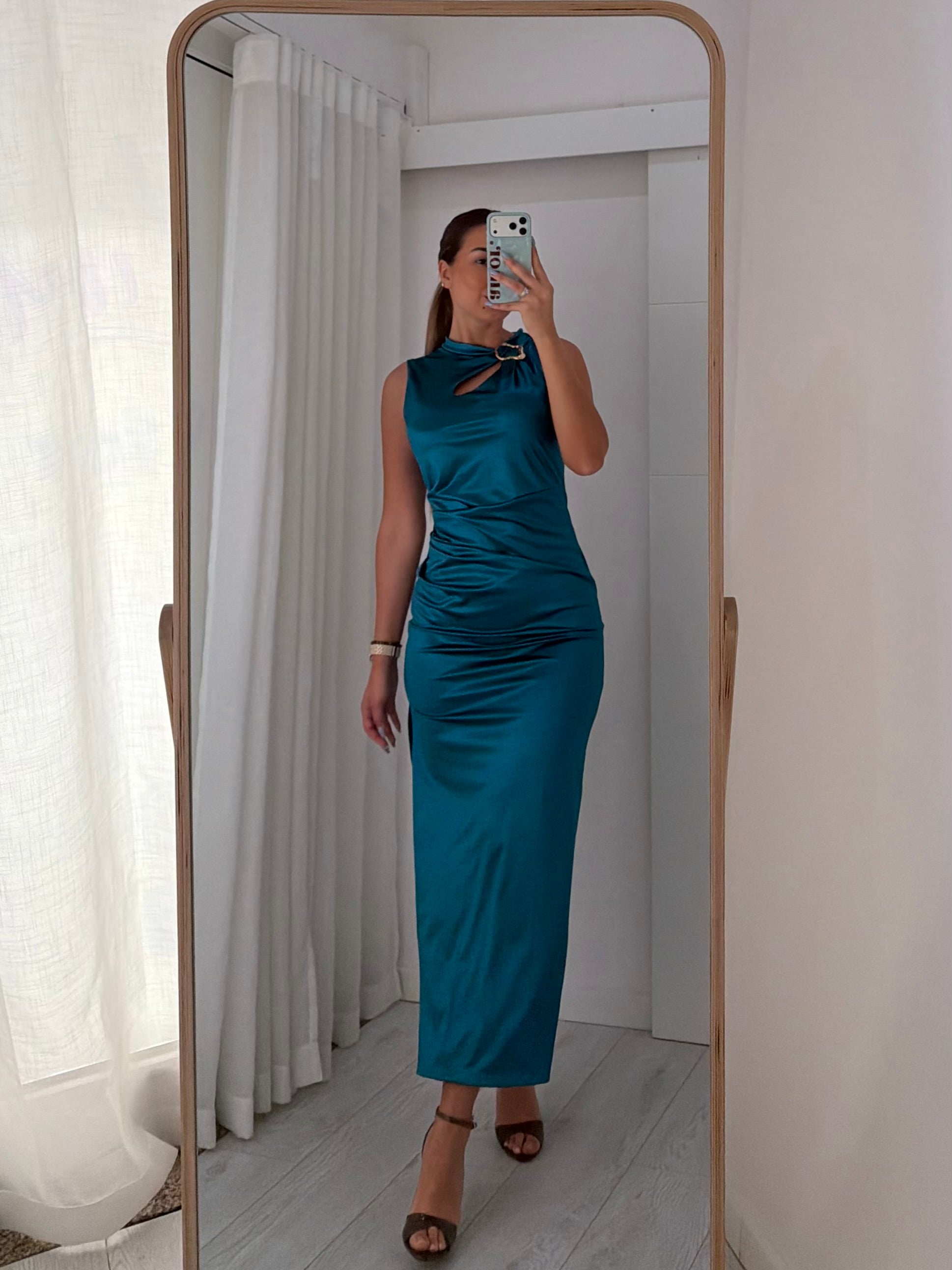 Vestido azul petróleo