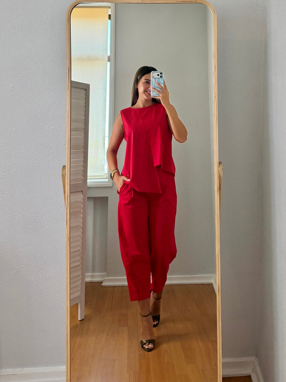 Conjunto assimétrico vermelho