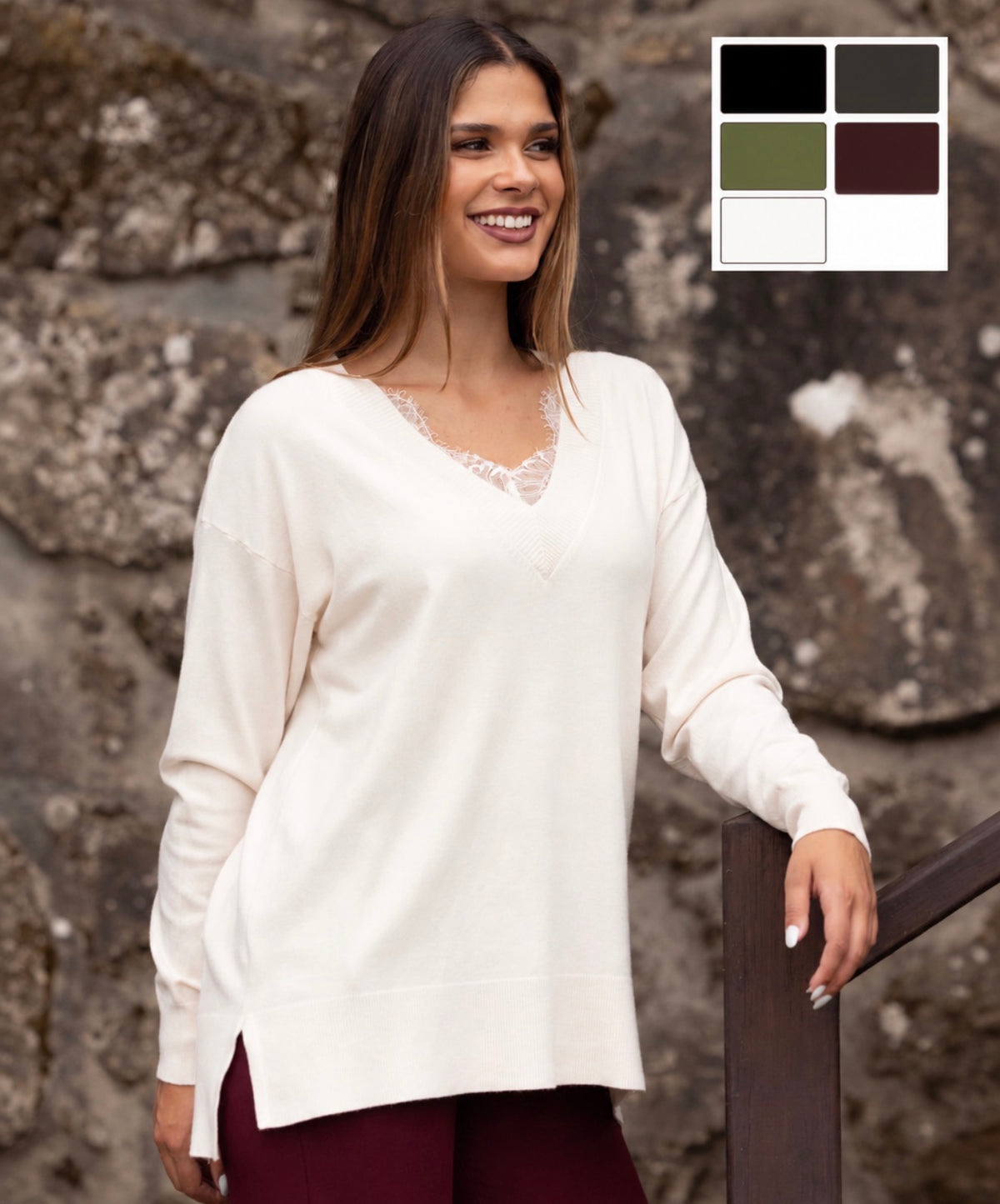 Camisola de bico com pormenor renda