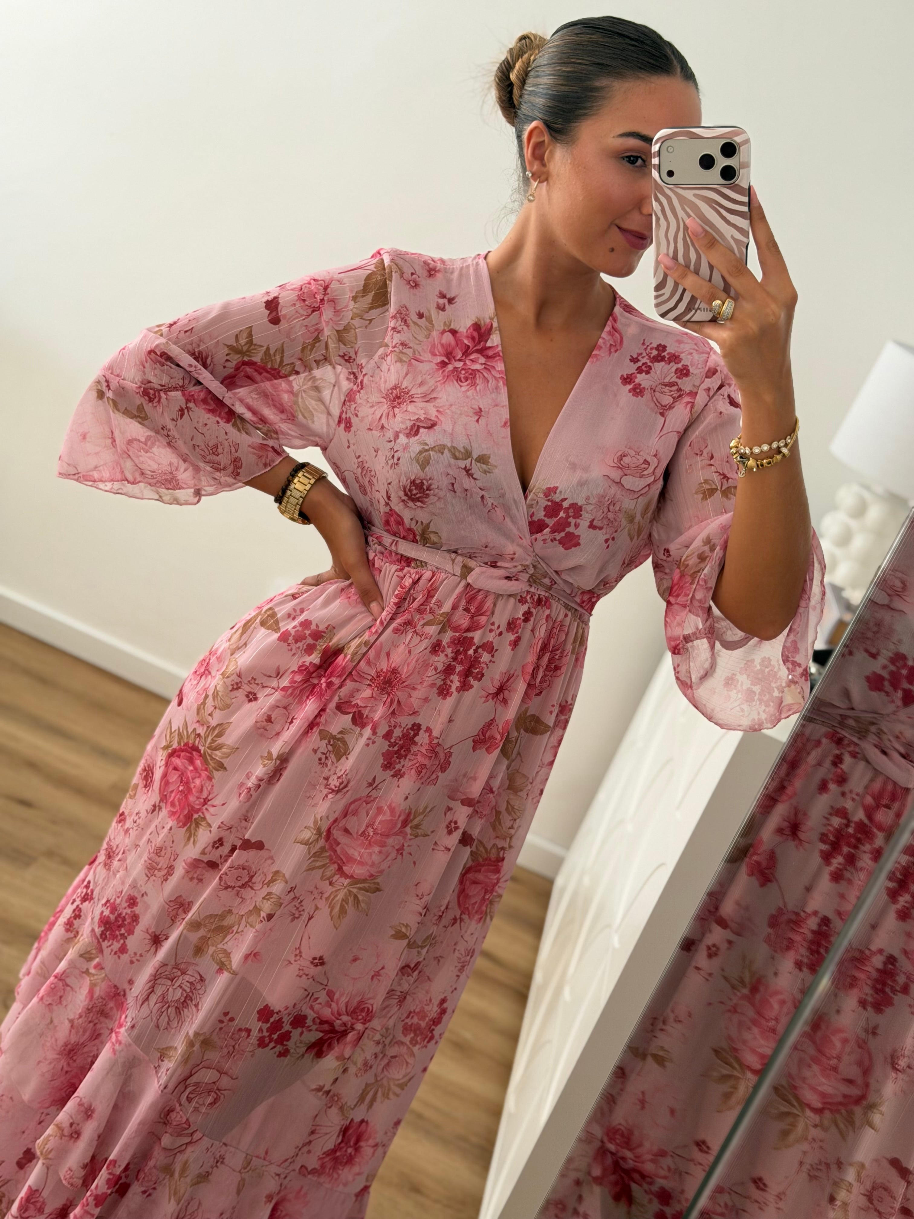 Vestido floral e folhos - rosa