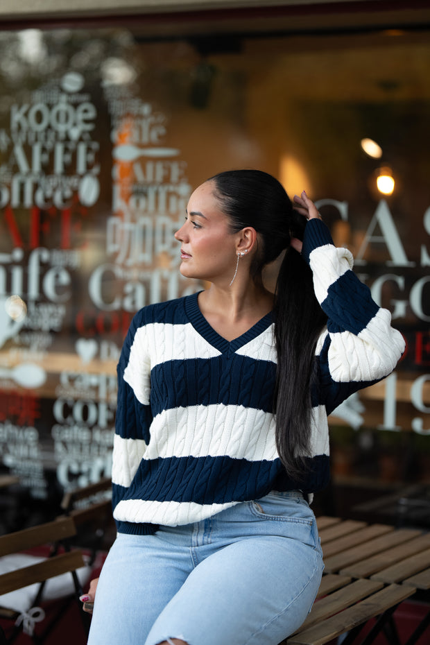Camisola com entrelaçado | azul marinho
