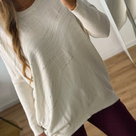 Camisola branca com brilhantes