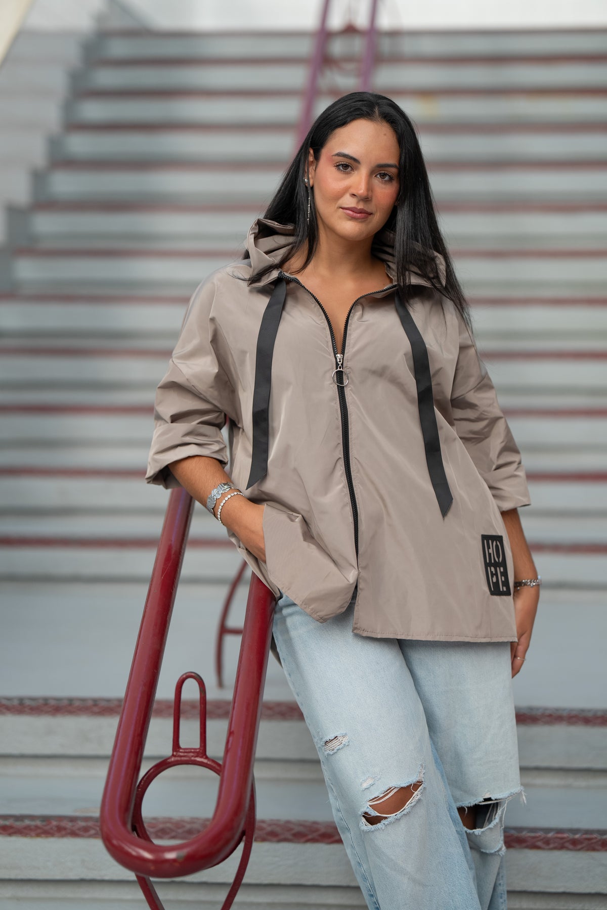 Parka Curta cor tabaco