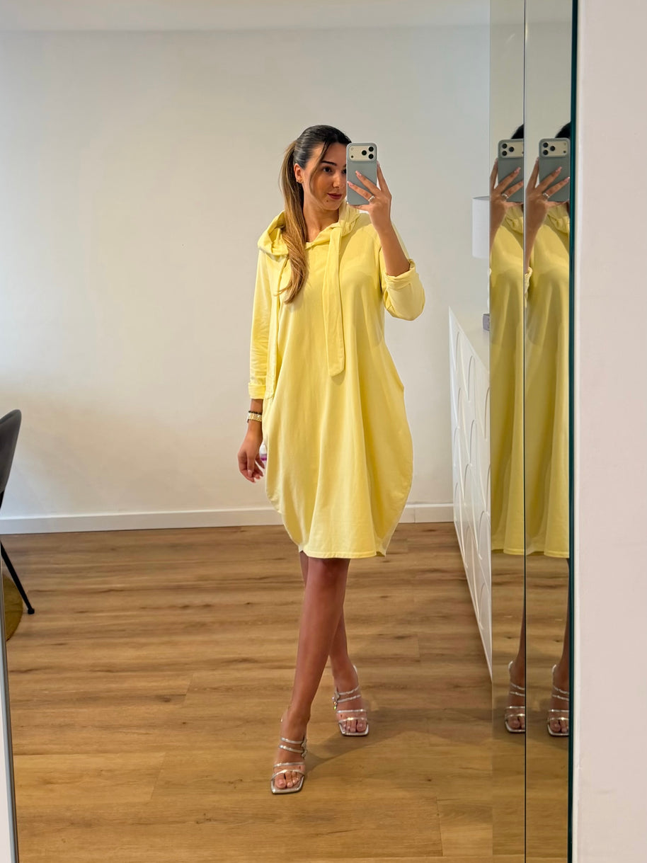 Vestido com bolsos - amarelo