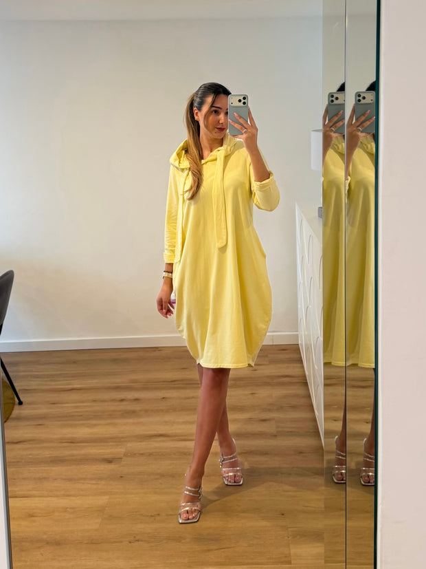 Vestido com bolsos - amarelo