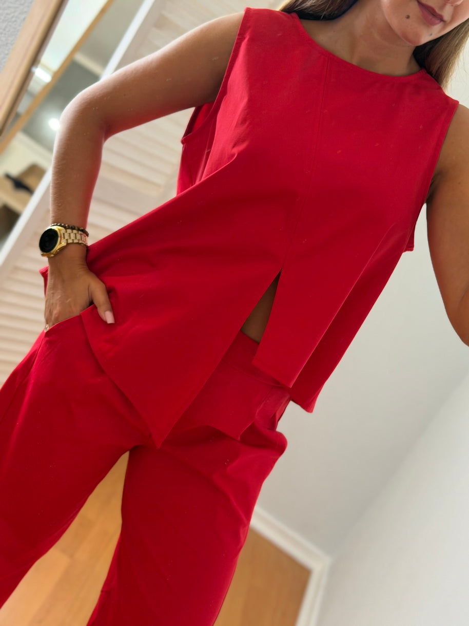 Conjunto assimétrico vermelho