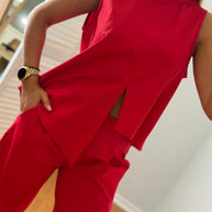 Conjunto assimétrico vermelho