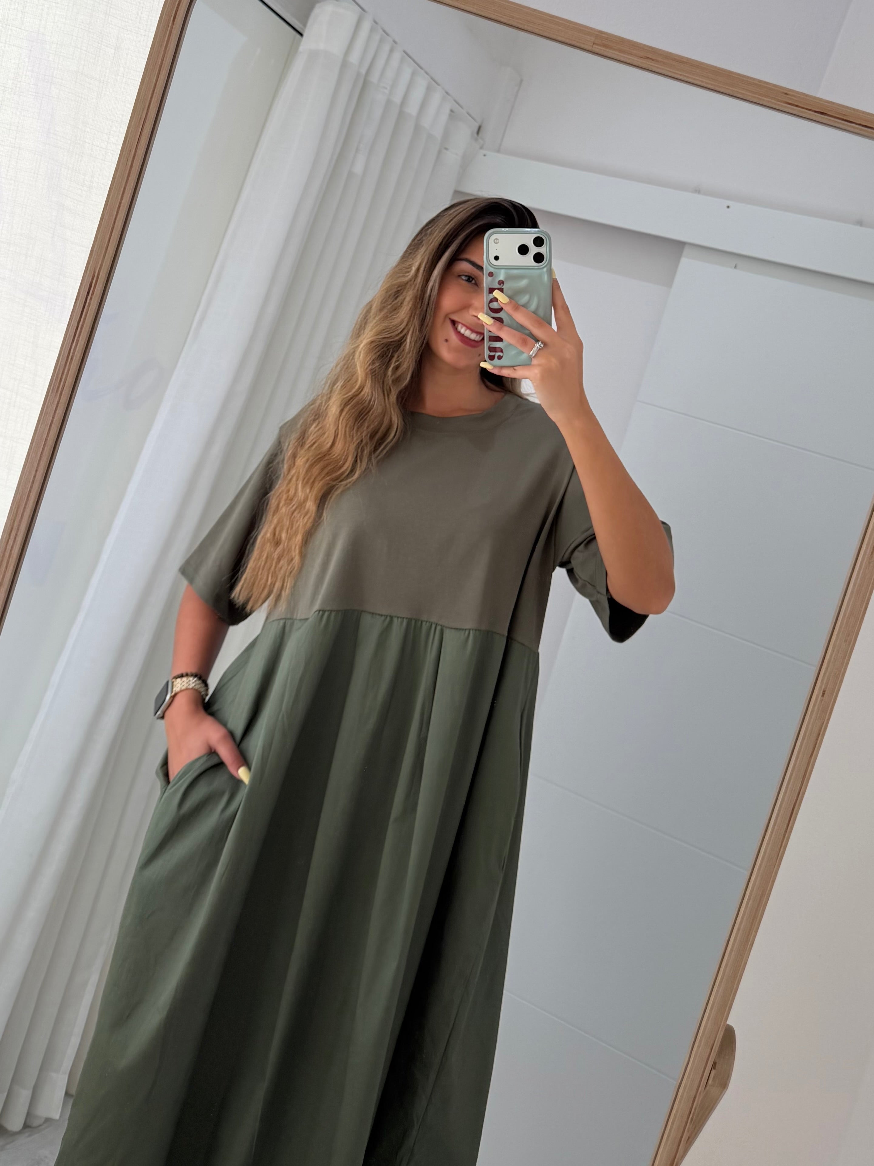Vestido verde com bolsos