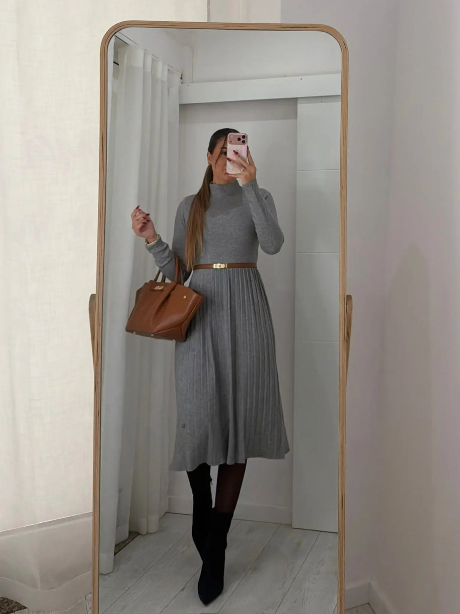Vestido Cinzento Malha Plissado